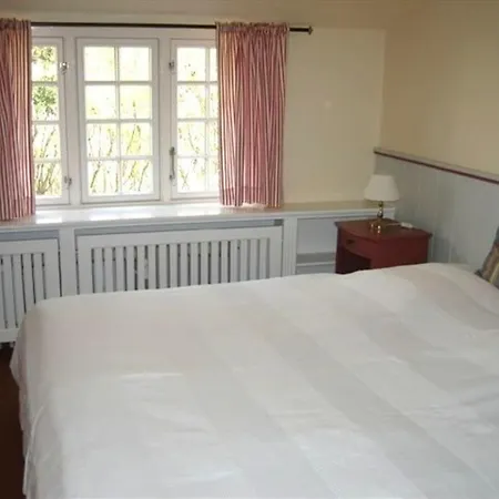 Apartmán Waldow - Ulmenhof 5 *